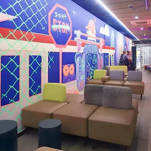 Ideal Youth Барселона