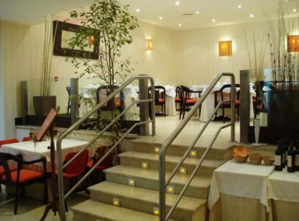 Hotel Villa De Barajas Madrid 3*,