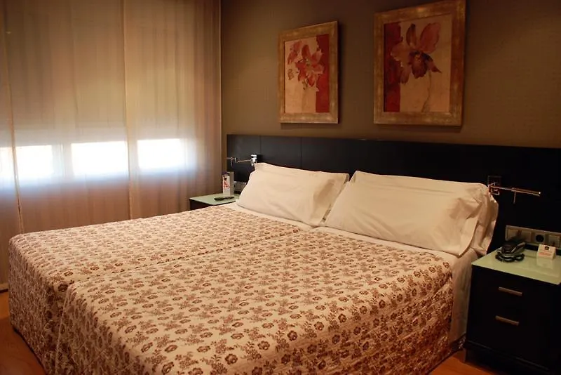 Hotel Villa De Barajas Madrid