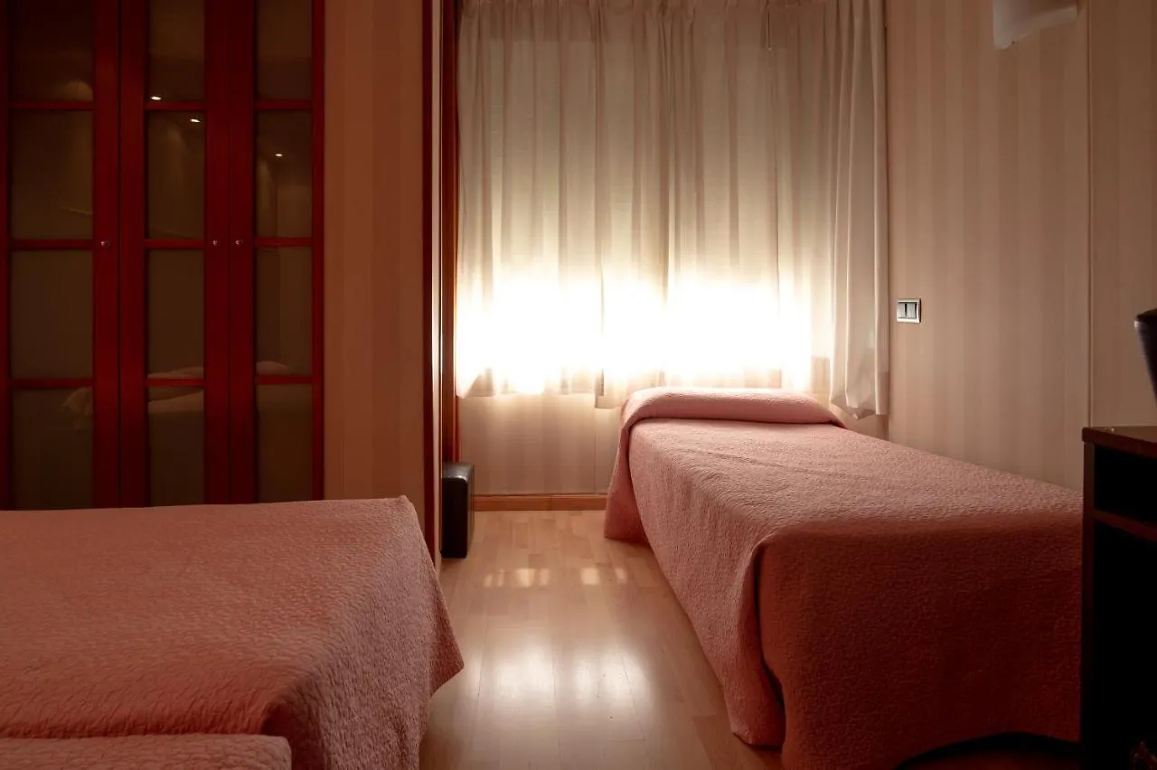 Hotel Villa De Barajas Madrid
